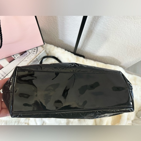 Coach Black Peyton Patent Leather Signature Tote Prestine!!! - Picture 4 of 10